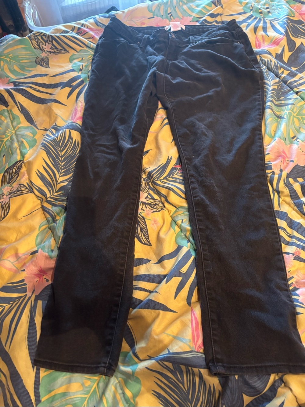 No Boundaries Black Straight Leg Stretch Jeans
